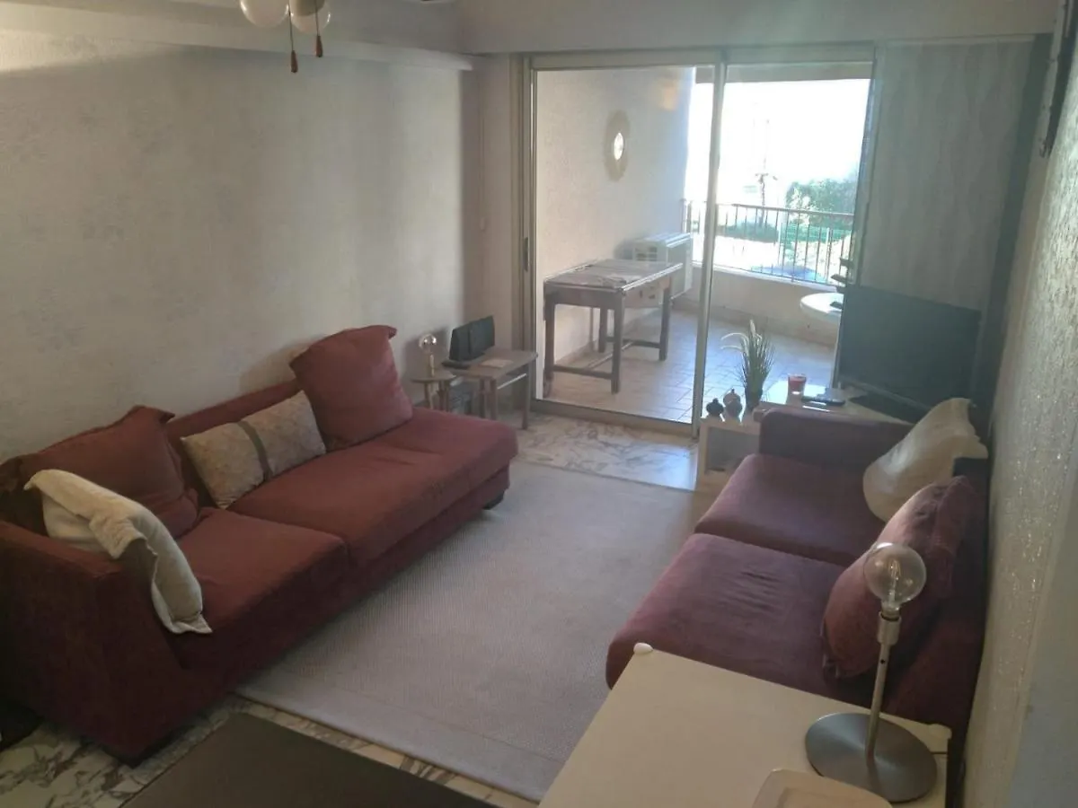 Golfe Juan 3P Mer Parking Vallauris France